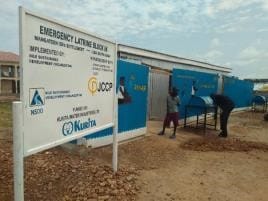 栗田工業株式会社様のご支援で、南スーダン国内避難民サイトでのトイレ・入浴施設を修繕